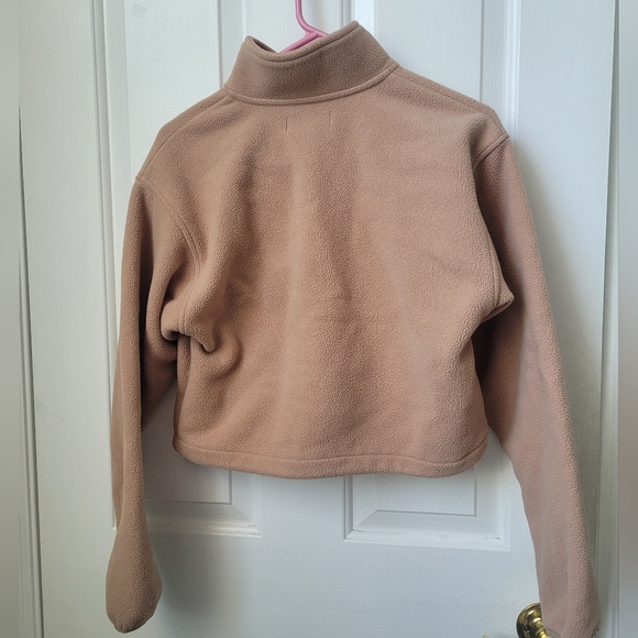Polar 1/2 Zip Sweater - Picture 2 of 4